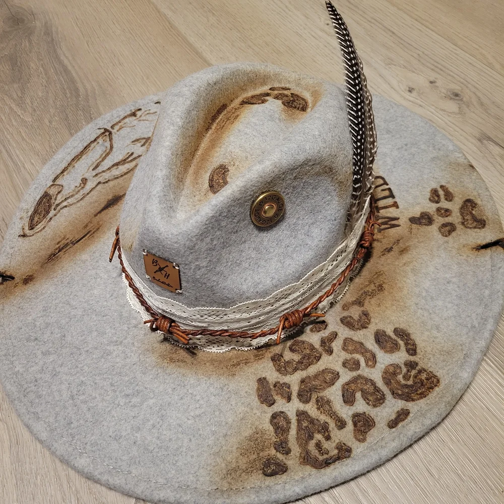 Stylish "WILD SOUL" Rancher - Picture 2 of 5